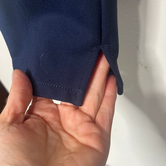 Vineyard Vines Navy Blue Pull On Stretch Leggings Pants Side Zip Sz M - Picture 2 of 7